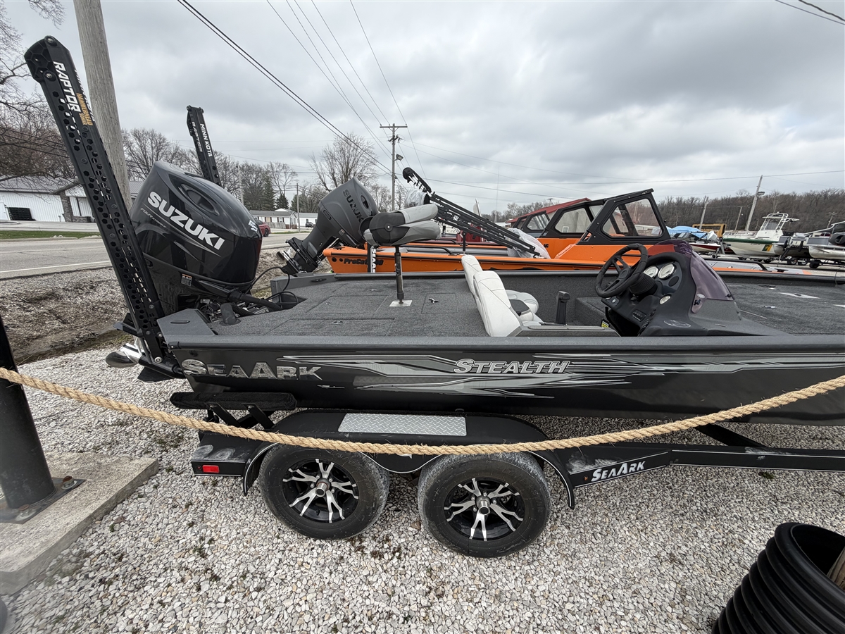 SeaArk Stealth 210